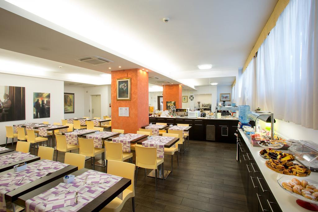 Best Western Cesena Hotel Exterior photo